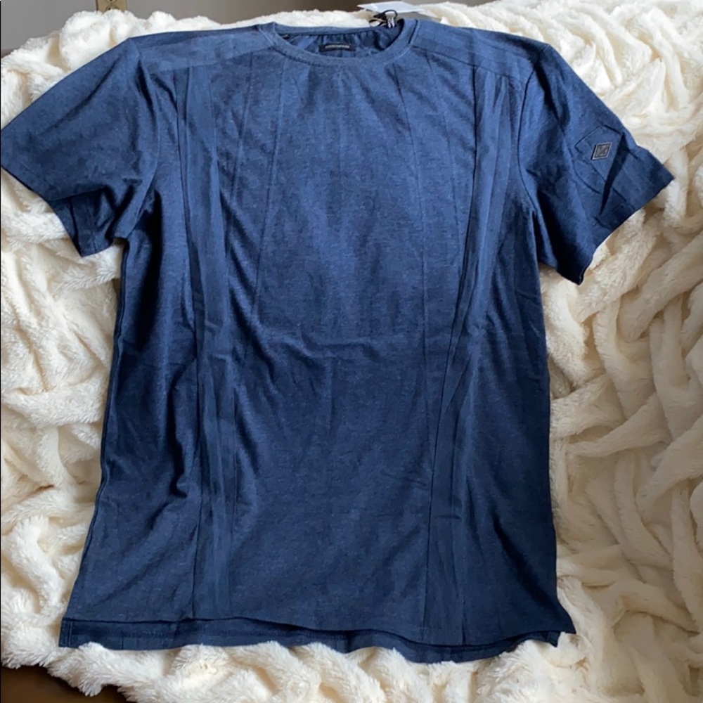 Men’s brand new shirt